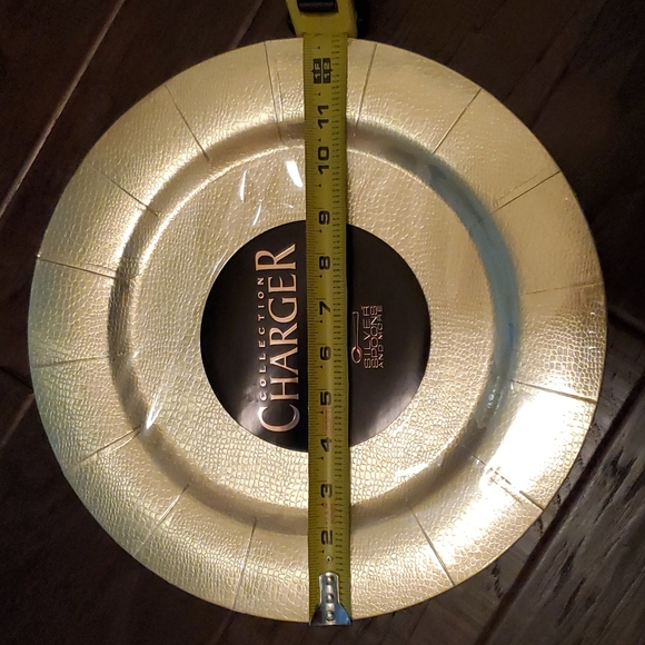 COPY - Table setting| Charger Plates - Picture 4 of 5